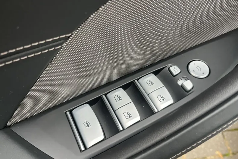 BMW M850 din 2025 cu 24.800 km - oferta BMW178329 - foto 25