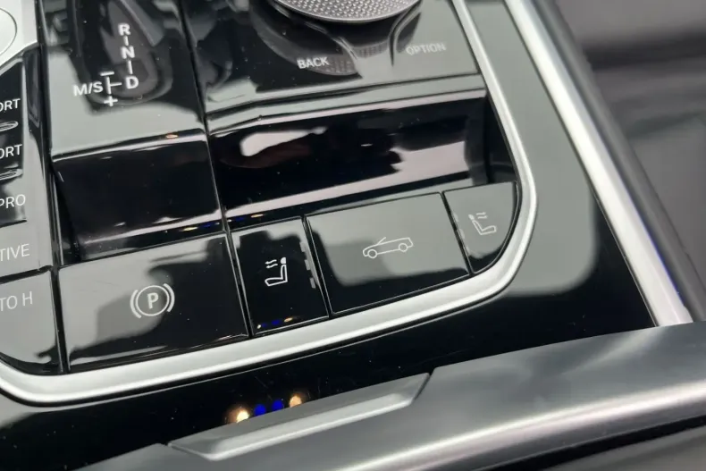 BMW M850 din 2025 cu 24.800 km - oferta BMW178329 - foto 31