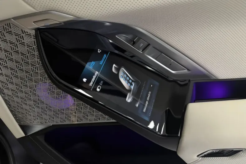 BMW M760 din 2024 cu 29.235 km - oferta BMW178338 - foto 22