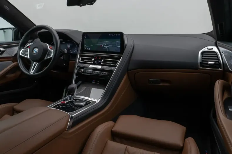 BMW M8 din 2022 cu 15.351 km - oferta BMW178346 - foto 39