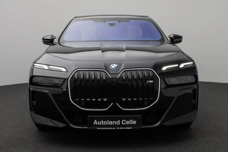 BMW M760 din 2024 cu 58.713 km - oferta BMW178348 - foto 2