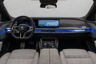 BMW M760 din 2024 cu 58.713 km - oferta BMW178348 - foto 42