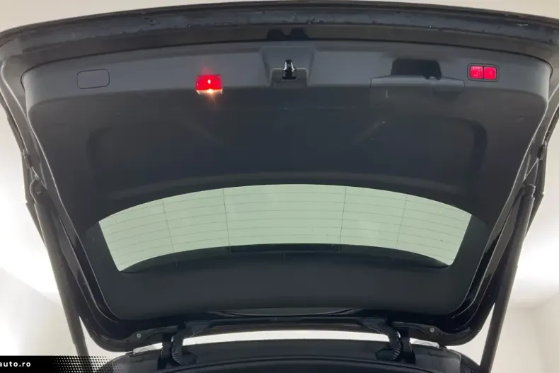 Mercedes-Benz GLE 350 din 2021 cu 85.000 km - oferta MER178349 - foto 9