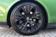 Porsche Taycan din 2022 cu 67.100 km - oferta POR178354 - foto 14