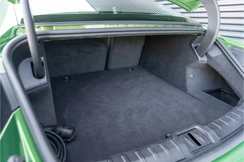 Porsche Taycan din 2022 cu 67.100 km - oferta POR178354 - foto 28