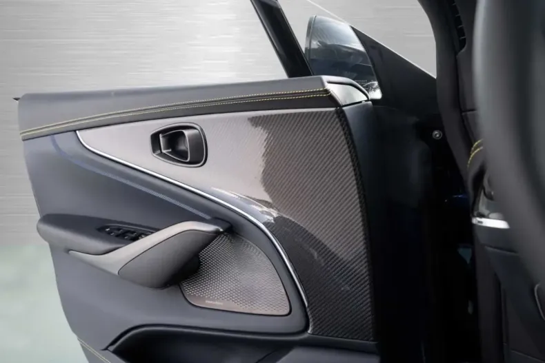 Aston Martin DBX din 2024 cu 19.400 km - oferta AST178355 - foto 29