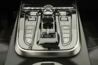 Aston Martin DBX din 2025 cu 6.990 km - oferta AST178357 - foto 30