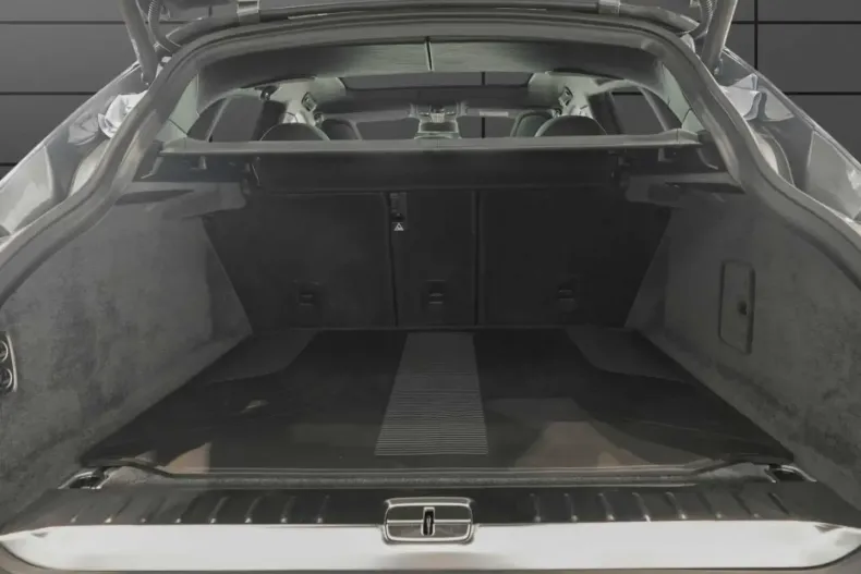 Aston Martin DBX din 2025 cu 6.990 km - oferta AST178357 - foto 34