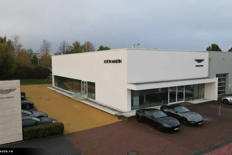 Aston Martin DBX din 2025 cu 6.990 km - oferta AST178357 - foto 38