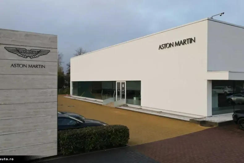 Aston Martin DBX din 2025 cu 6.990 km - oferta AST178357 - foto 40