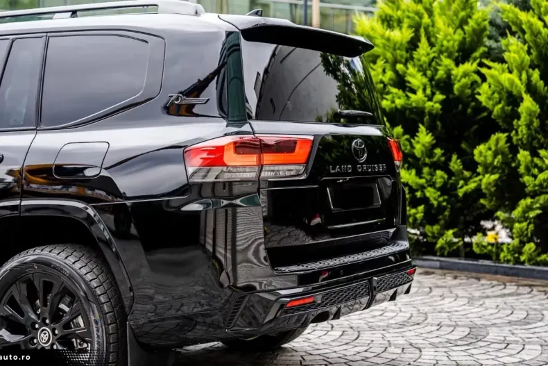 Toyota Land Cruiser din 2025 cu 0 km - oferta TOY178363 - foto 7