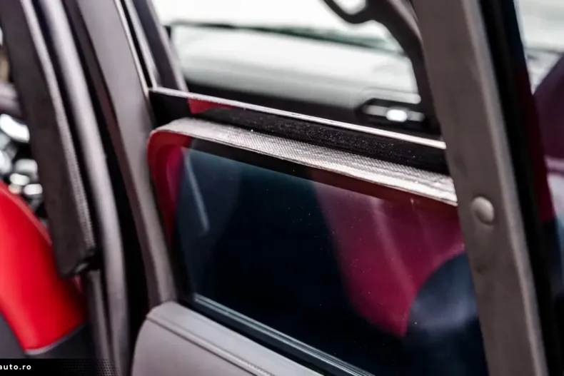 Toyota Land Cruiser din 2025 cu 0 km - oferta TOY178363 - foto 24