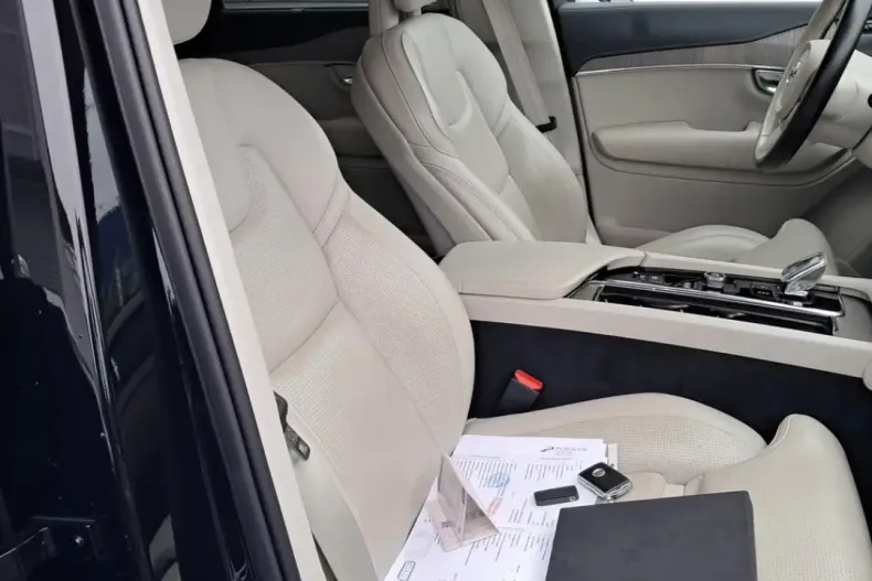 Volvo XC90 din 2021 cu 104.782 km - oferta VOL178368 - foto 11