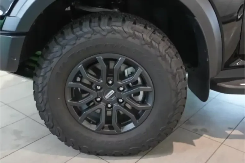 Ford Raptor din 2024 cu 470 km - oferta FOR178371 - foto 6