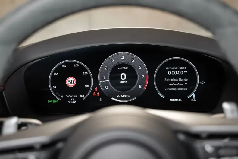 Porsche Panamera din 2025 cu 16.200 km - oferta POR178382 - foto 21