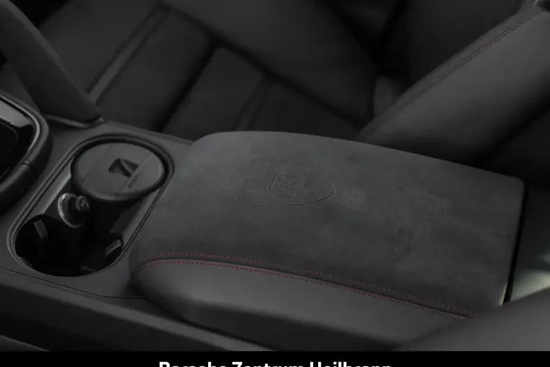 Porsche Cayenne din 2024 cu 11.950 km - oferta POR178383 - foto 32