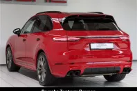 Porsche Cayenne din 2022 cu 24.302 km - oferta POR178386 - foto 3