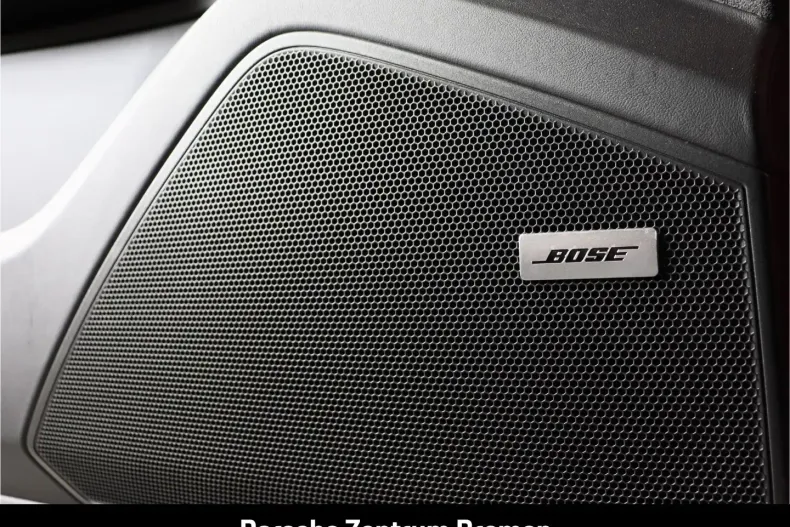 Porsche Cayenne din 2022 cu 24.302 km - oferta POR178386 - foto 36