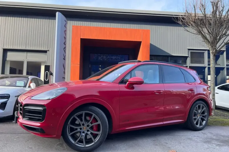 Porsche Cayenne din 2022 cu 4.800 km - oferta POR178387 - foto 1