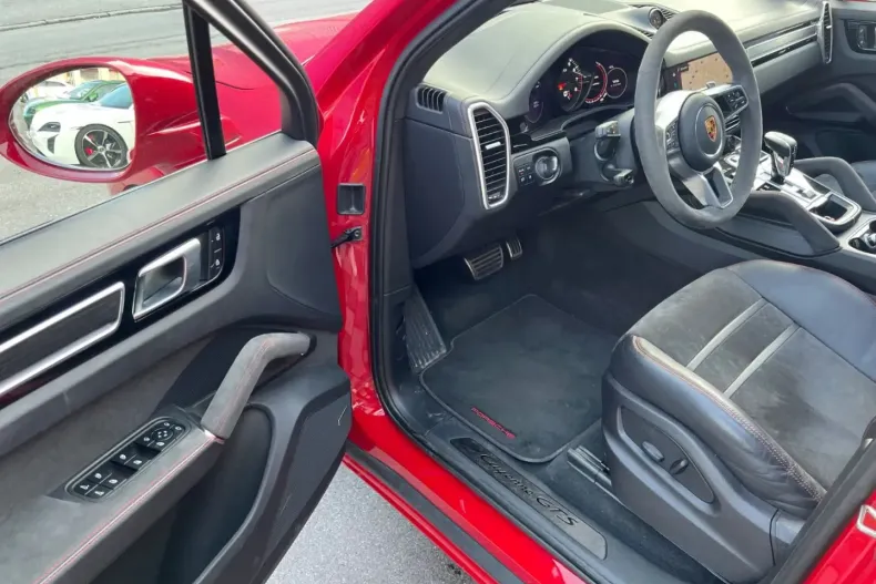 Porsche Cayenne din 2022 cu 4.800 km - oferta POR178387 - foto 5