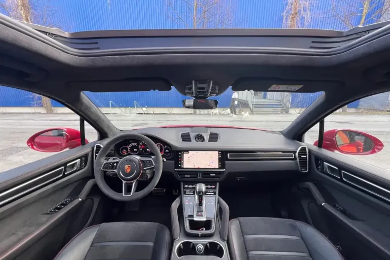 Porsche Cayenne din 2022 cu 4.800 km - oferta POR178387 - foto 24