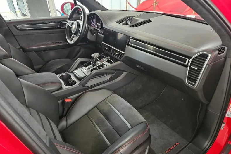 Porsche Cayenne din 2022 cu 65.000 km - oferta POR178388 - foto 12