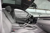 Porsche Cayenne din 2022 cu 74.800 km - oferta POR178389 - foto 15