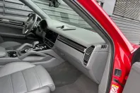 Porsche Cayenne din 2022 cu 74.800 km - oferta POR178389 - foto 16