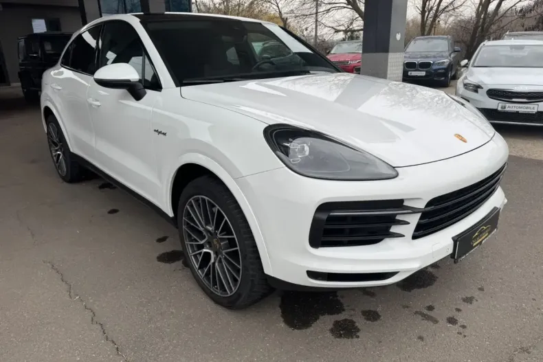 Porsche Cayenne din 2022 cu 59.850 km - oferta POR178390 - foto 1