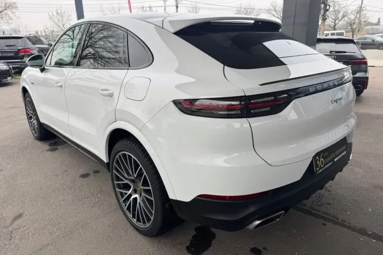 Porsche Cayenne din 2022 cu 59.850 km - oferta POR178390 - foto 8