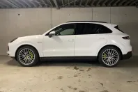 Porsche Cayenne din 2022 cu 35.900 km - oferta POR178391 - foto 3
