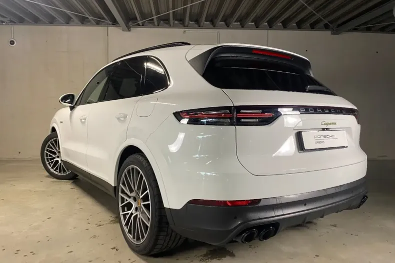 Porsche Cayenne din 2022 cu 35.900 km - oferta POR178391 - foto 4