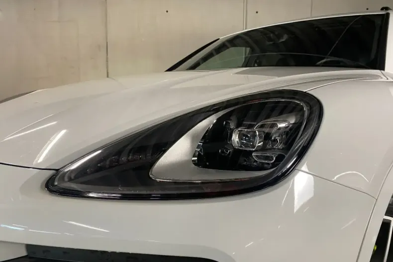 Porsche Cayenne din 2022 cu 35.900 km - oferta POR178391 - foto 7