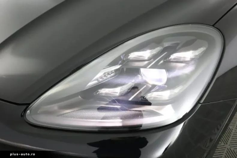 Porsche Cayenne din 2022 cu 22.984 km - oferta POR178394 - foto 14