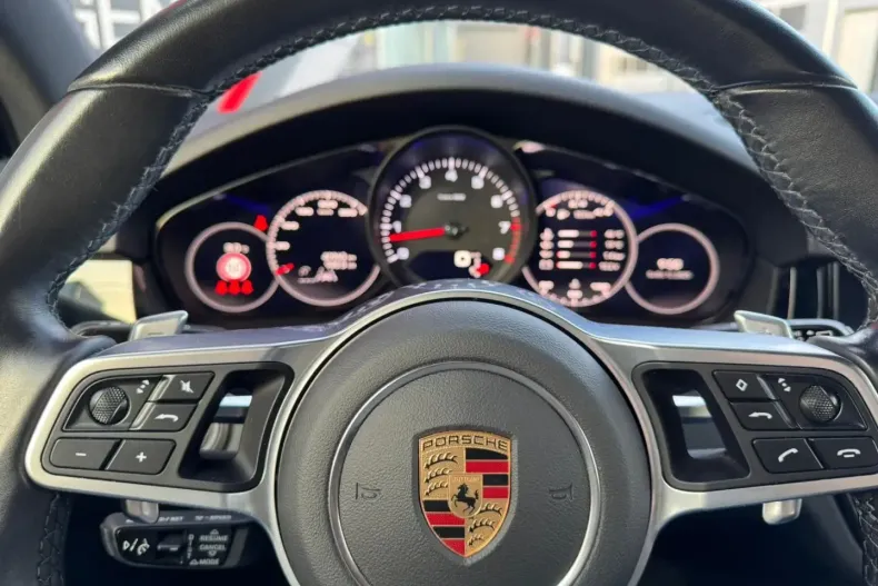 Porsche Cayenne din 2022 cu 40.800 km - oferta POR178396 - foto 10