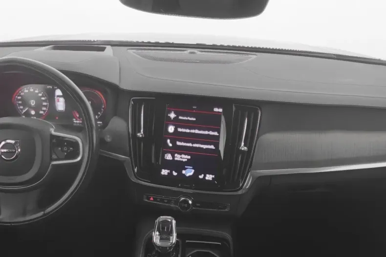 Volvo V90 din 2021 cu 70.175 km - oferta VOL178397 - foto 17