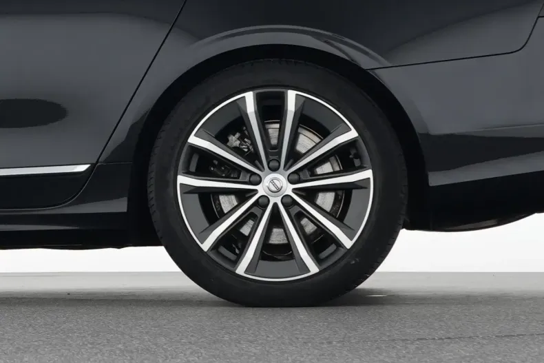 Volvo V90 din 2021 cu 70.175 km - oferta VOL178397 - foto 20