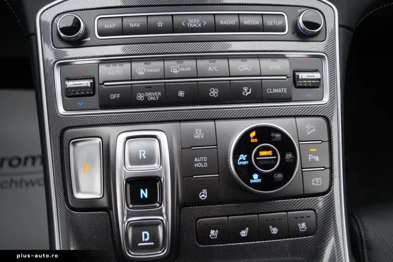 Hyundai SANTA FE din 2021 cu 29.500 km - oferta HYU178405 - foto 8