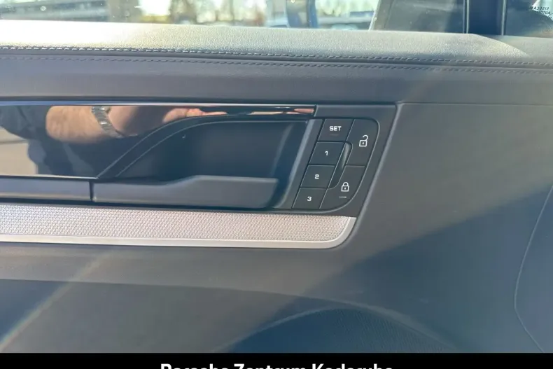 Porsche Cayenne din 2024 cu 19.990 km - oferta POR178406 - foto 20