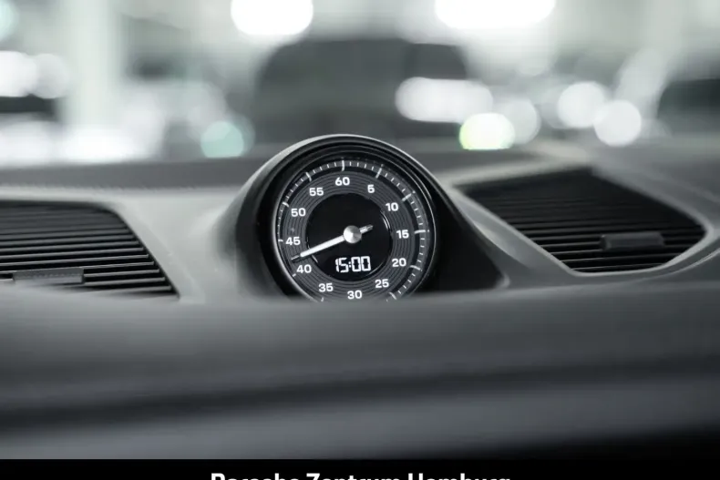 Porsche Cayenne din 2024 cu 25.991 km - oferta POR178407 - foto 36