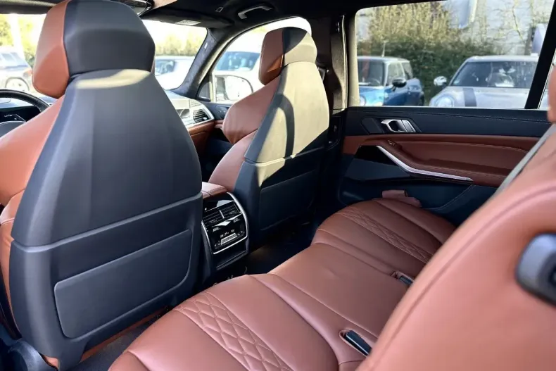 BMW X7 M60 din 2024 cu 25.750 km - oferta BMW178409 - foto 17