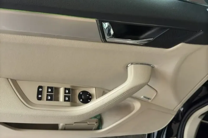 Skoda Superb din 2022 cu 88.588 km - oferta SKO178419 - foto 10