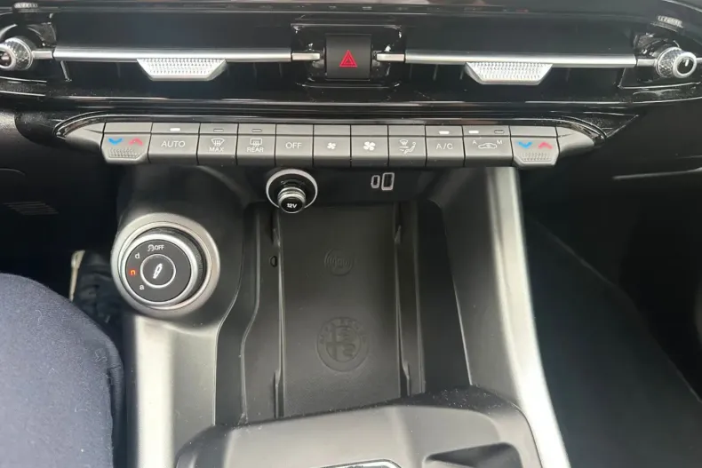 Alfa Romeo Tonale din 2023 cu 45.900 km - oferta ALF178421 - foto 16