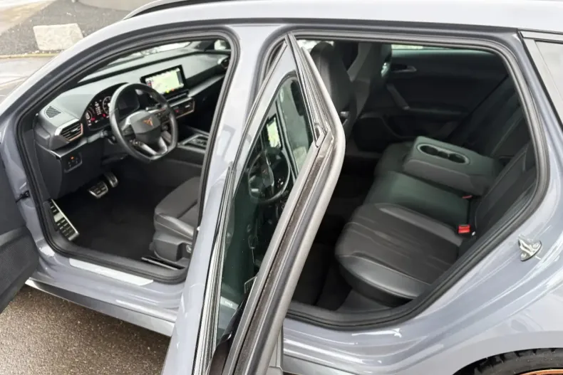 Cupra Leon din 2022 cu 46.870 km - oferta CUP178423 - foto 12