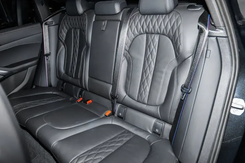 BMW X6 din 2024 cu 13.146 km - oferta BMW178425 - foto 12