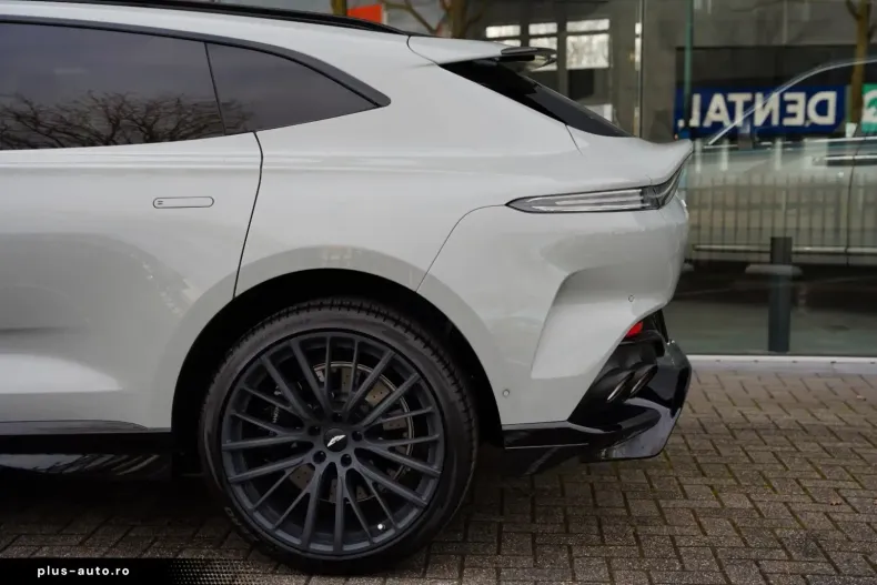 Aston Martin DBX din 2024 cu 3.272 km - oferta AST178434 - foto 32