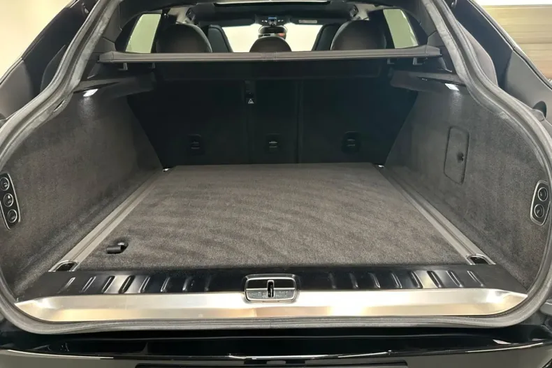 Aston Martin DBX din 2023 cu 32.500 km - oferta AST178435 - foto 10