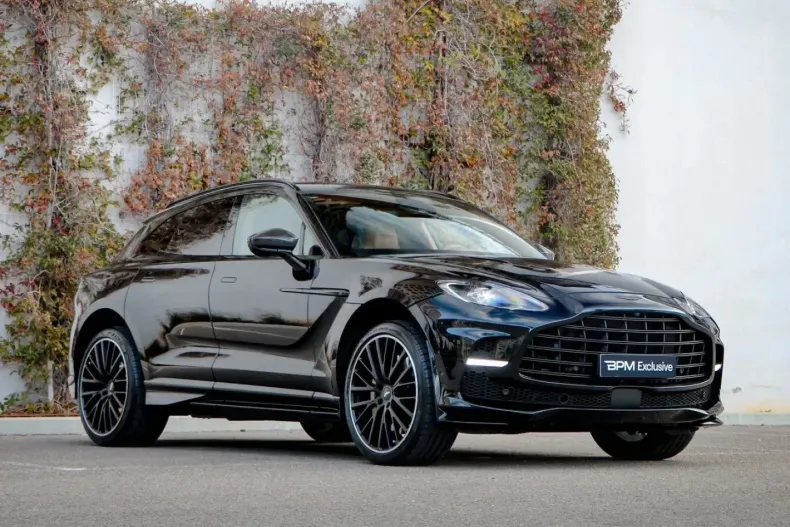 Aston Martin DBX din 2023 cu 42.600 km - oferta AST178436 - foto 3