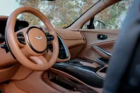 Aston Martin DBX din 2023 cu 42.600 km - oferta AST178436 - foto 11