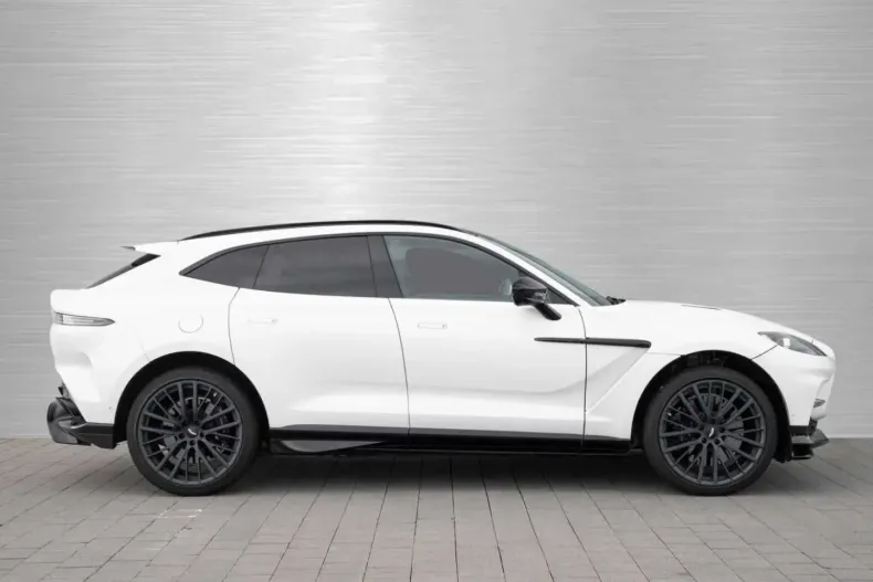 Aston Martin DBX din 2023 cu 23.990 km - oferta AST178438 - foto 13